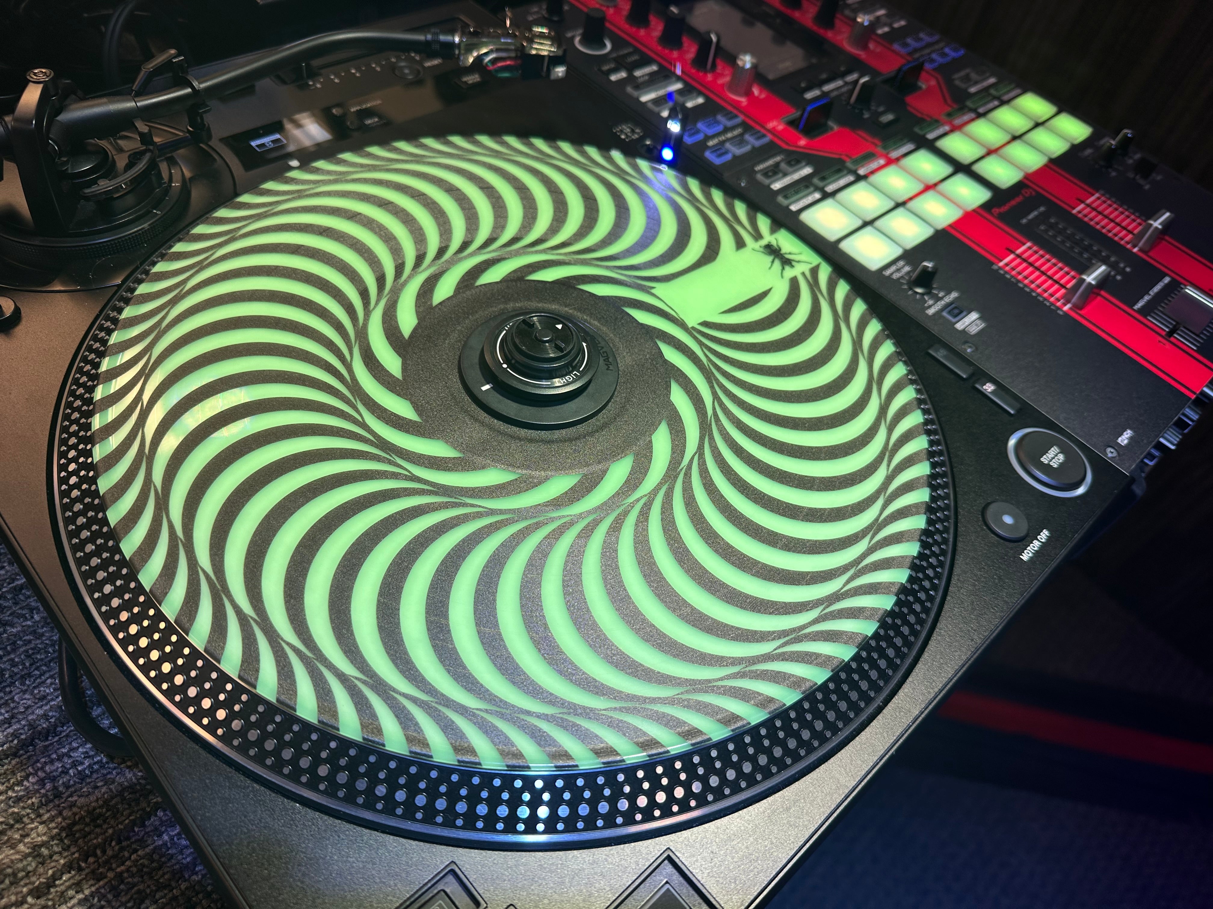 12” Beedle Juice Glow in the Dark Serato