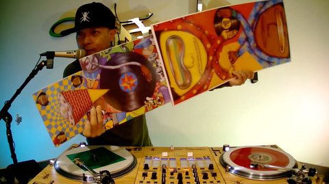 🏆 Qbert 2 in one Album! 🏆 Next Cosmos In 5D set! Art by OS GEMEOS! 🏆 3+ record set! Colored vinyl