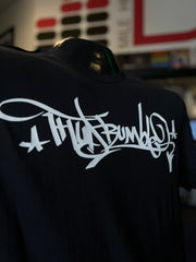 Black t-shirt w Thudrumble tag 💫